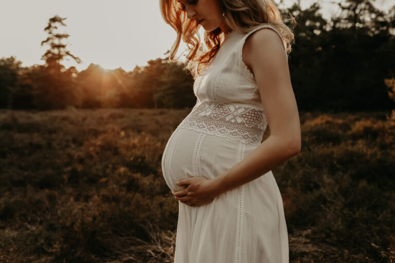 Zwangerschap (buiten) fotografie
