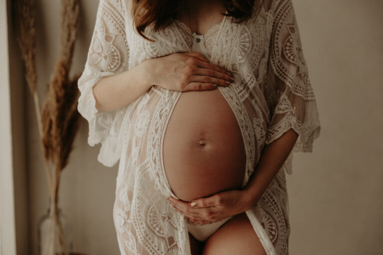 Zwangerschap (studio) fotografie