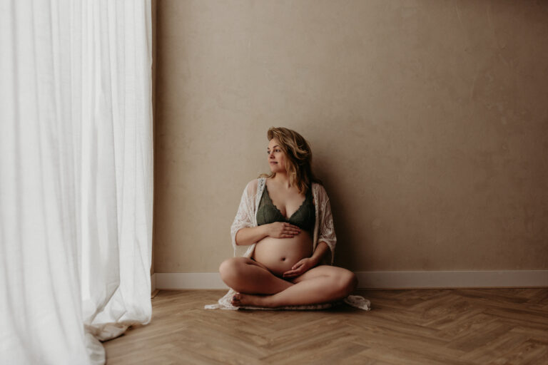 Zwangerschap (studio) fotografie